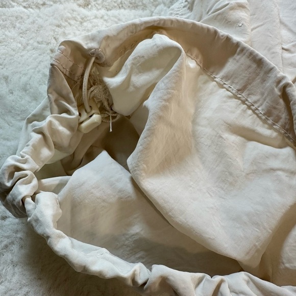 H&M kids size 16 parachute pants cream colored - Picture 3 of 6